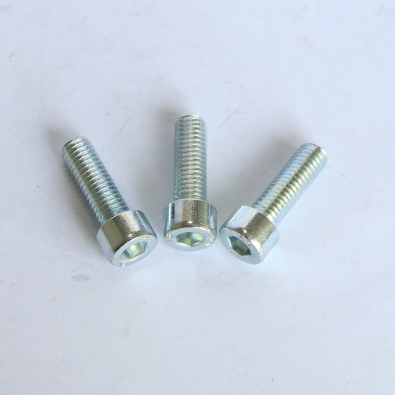 Parafusos de cabeça sextavada ISO 4762