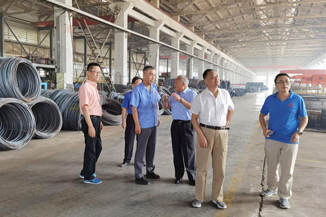 Líderes da filial de fixadores da Associação da Indústria de Componentes Gerais de Máquinas da China visitaram a empresa para orientar o trabalho Líderes da filial de fixadores da Associação da Indústria de Componentes Gerais de Máquinas da China visitaram a empresa para orientar o trabalho
